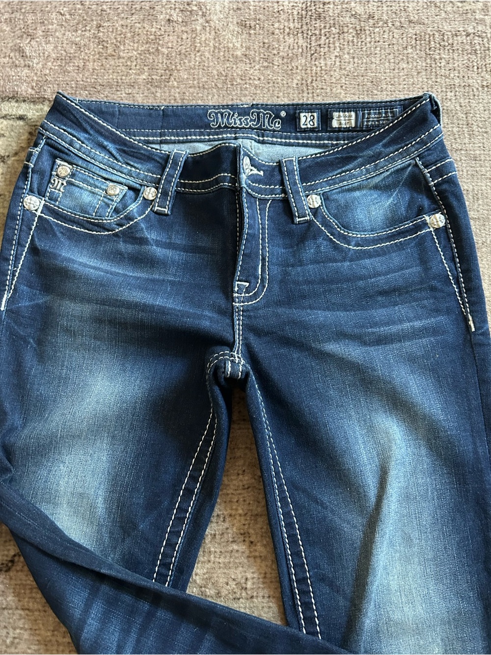 Rock Revival & Miss Me Bundle Size 28 - Picture 16 of 16